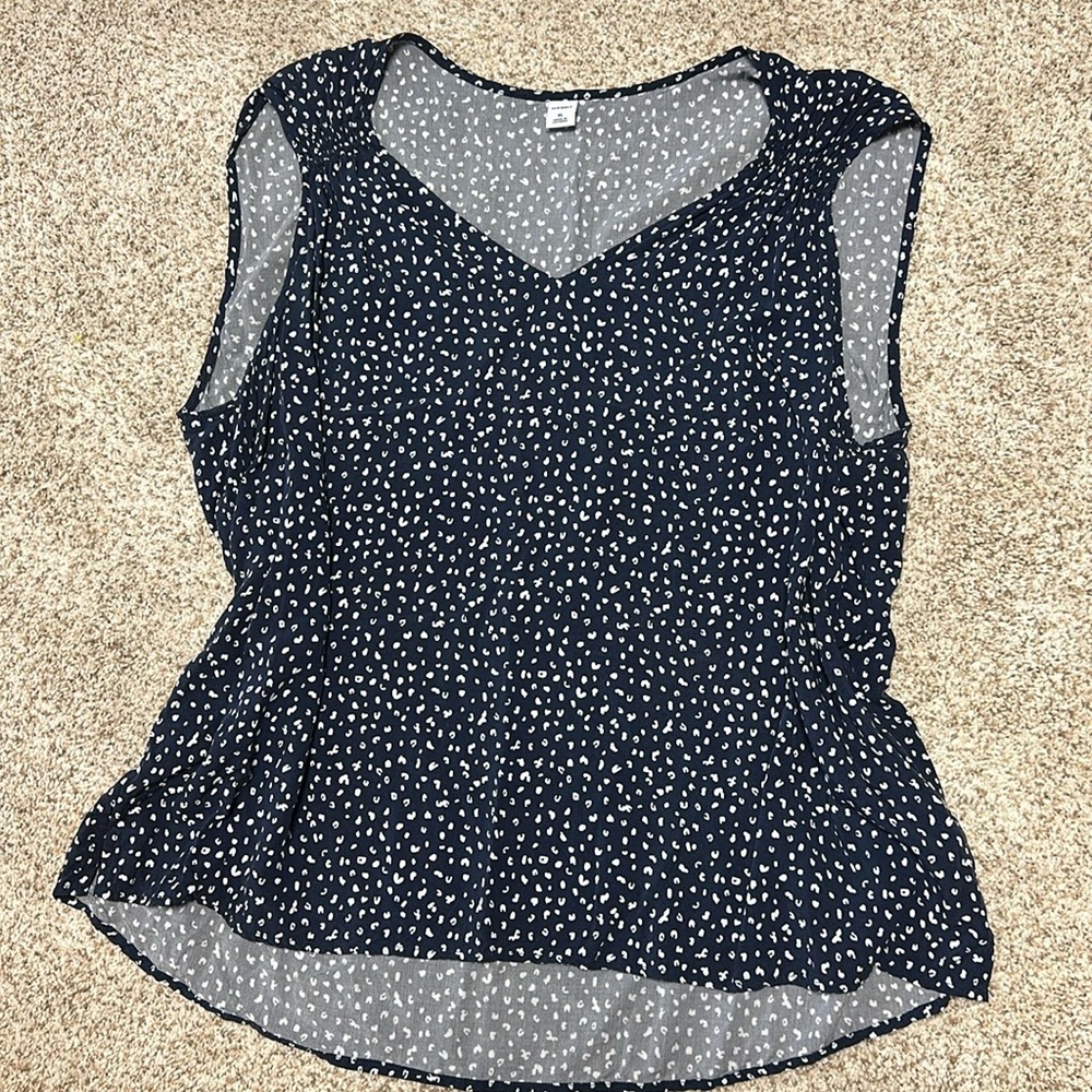 Old Navy tank top